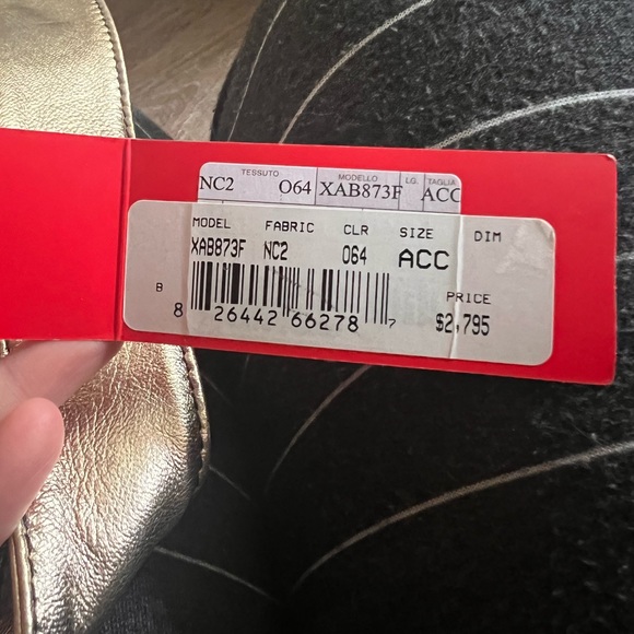 RARE NWT Valentino Garavani w/ Swarovski Crystals Nuage Bow Leather Hobo Bag - Picture 8 of 13